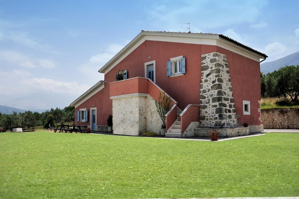 La Masseria Di Villa Giulia Tocco da Casauria Eksteriør bilde