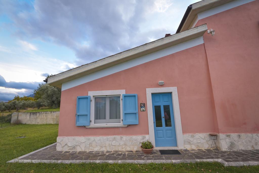La Masseria Di Villa Giulia Tocco da Casauria Eksteriør bilde