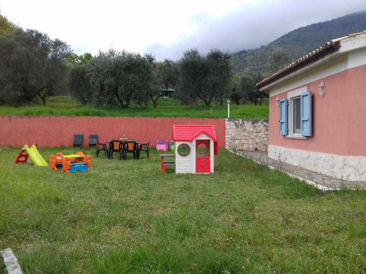La Masseria Di Villa Giulia Tocco da Casauria Eksteriør bilde